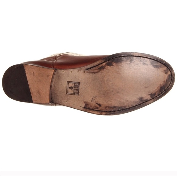 Frye Melissa Button Boots - Picture 5 of 9